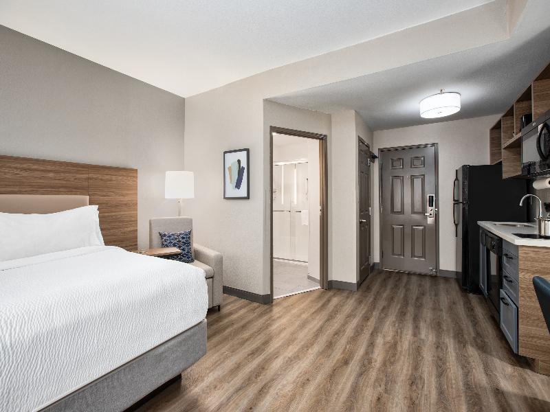Candlewood Suites Conway image