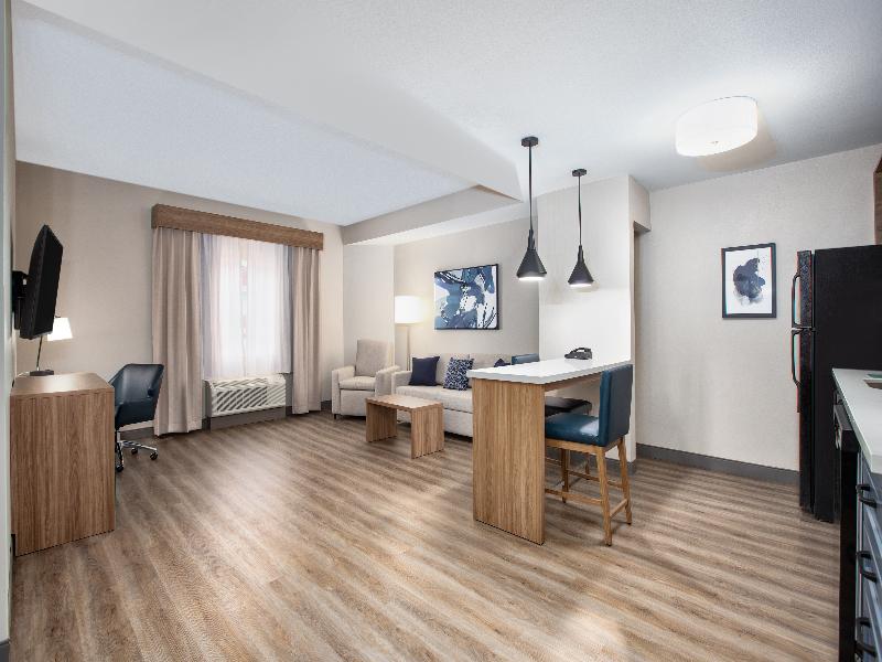 Candlewood Suites Conway image