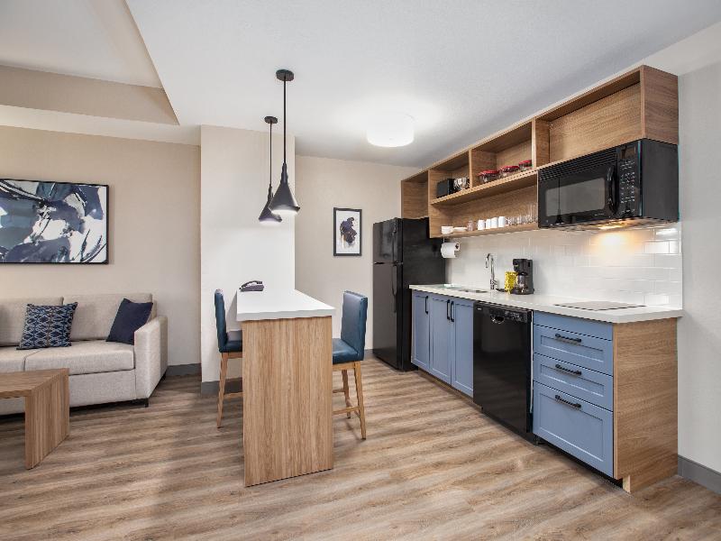 Candlewood Suites Conway image