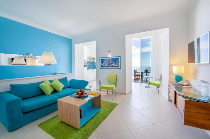 Piccolo Grand Hotel image