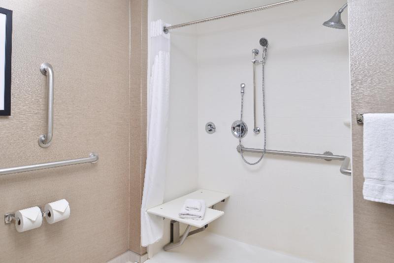 Holiday Inn Express Canandaigua - Finger Lakes photo 12