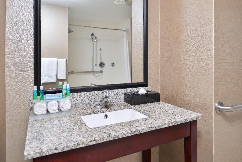 Holiday Inn Express Canandaigua - Finger Lakes photo 14