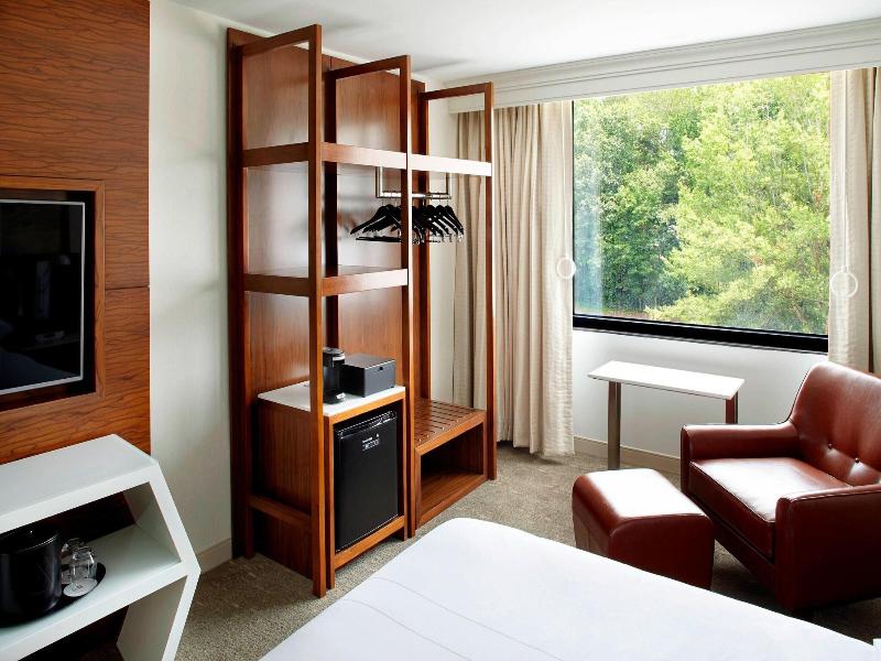 Raleigh Marriott Crabtree Valley image