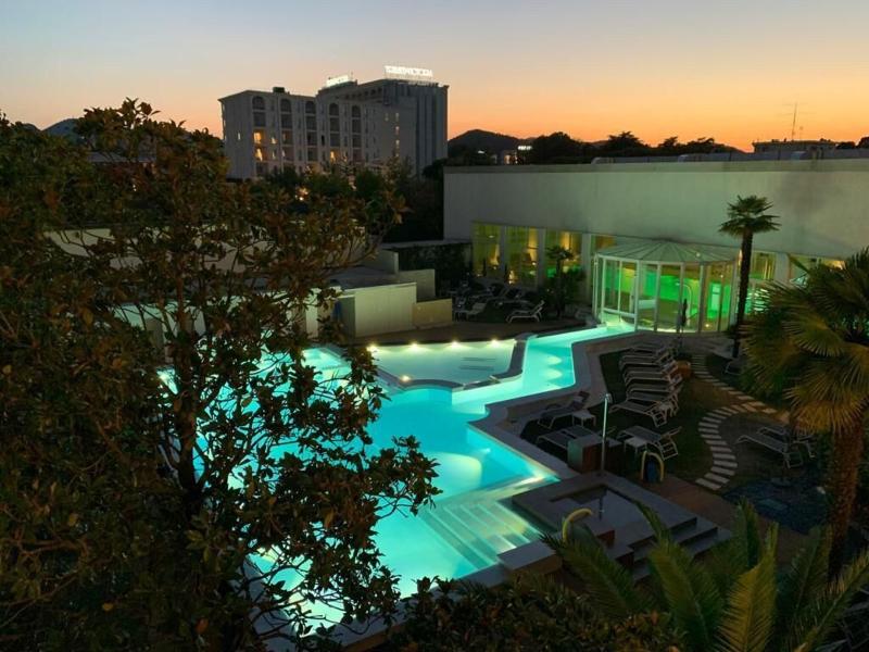 Hotel Universal Terme image