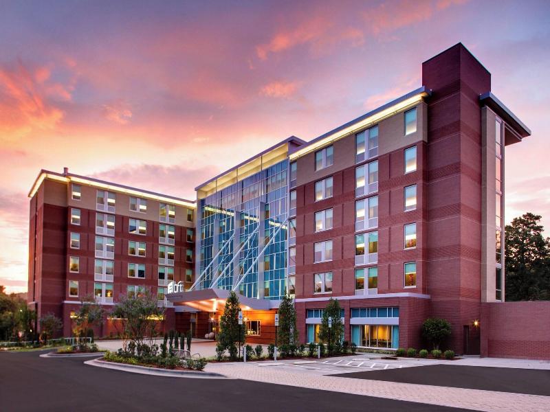Aloft Chapel Hill image