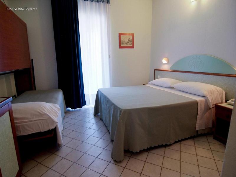 Degli Ulivi image