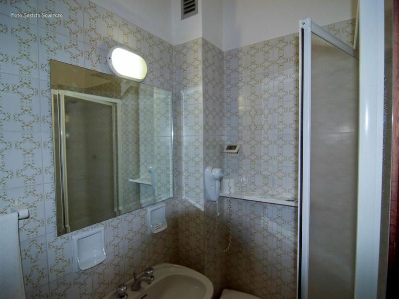 Degli Ulivi image