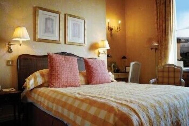 Dukes Hotel image
