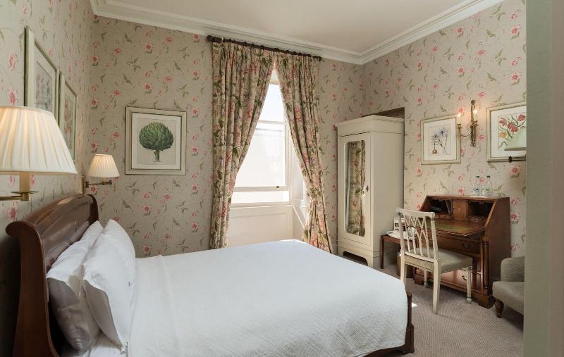 Dukes Hotel image