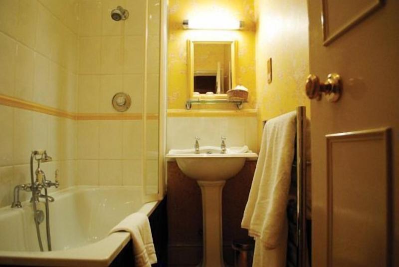 Dukes Hotel image