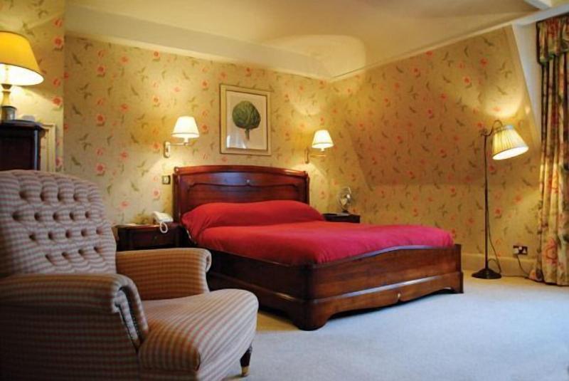 Dukes Hotel image