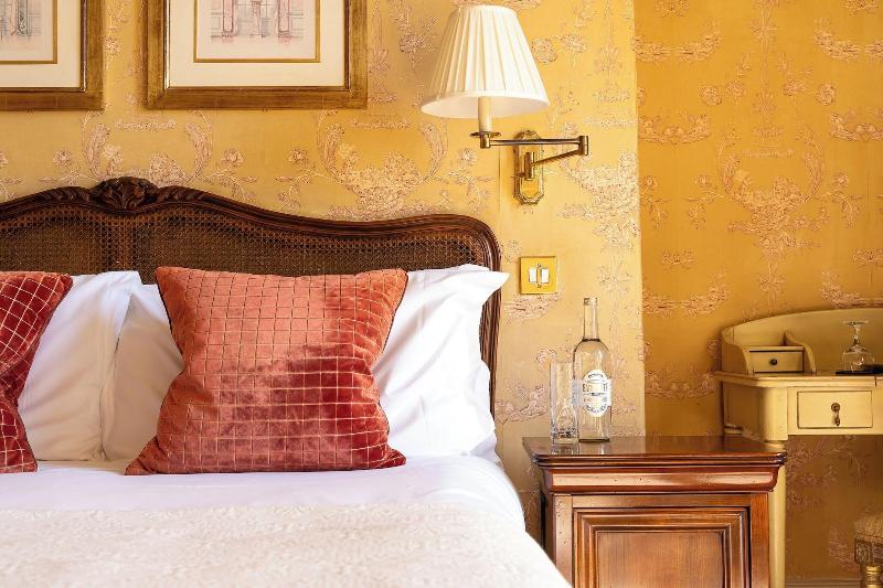 Dukes Hotel image