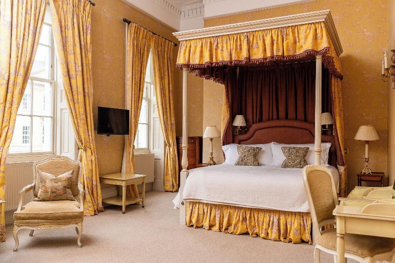 Dukes Hotel image