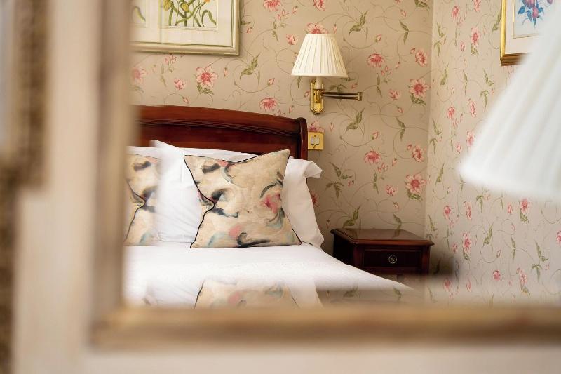 Dukes Hotel image