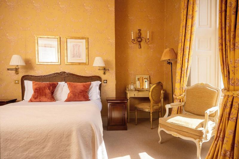 Dukes Hotel image
