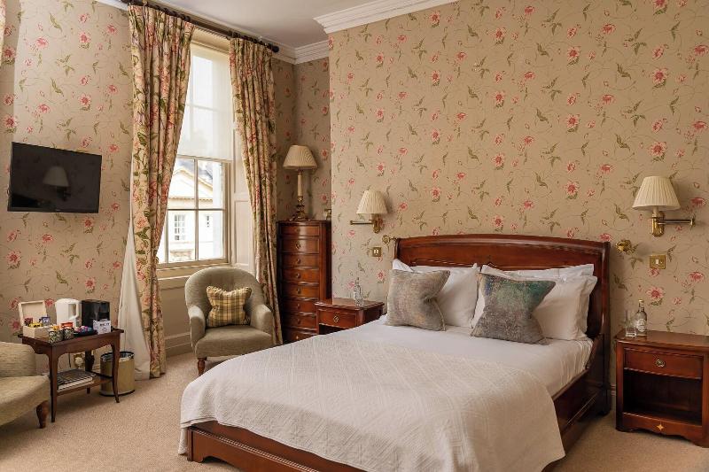 Dukes Hotel image