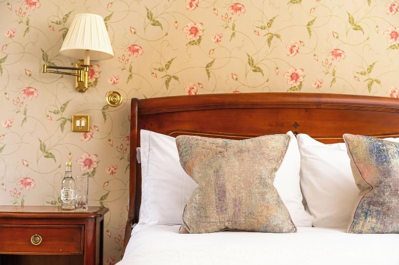 Dukes Hotel image