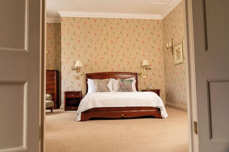Dukes Hotel image