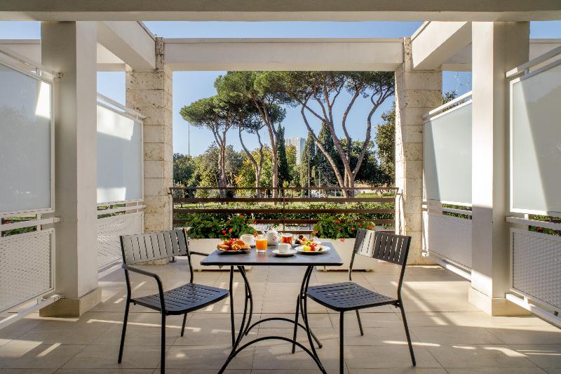Shangri La Roma image