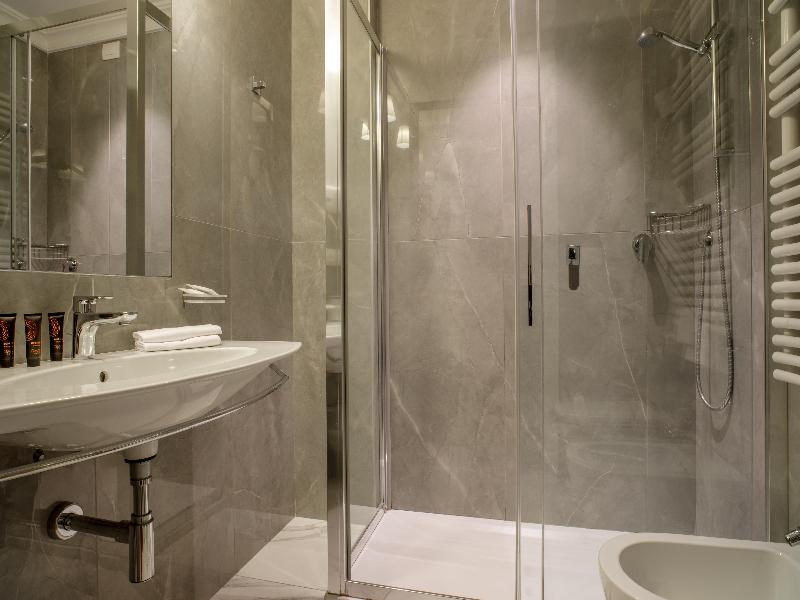 Shangri La Roma image