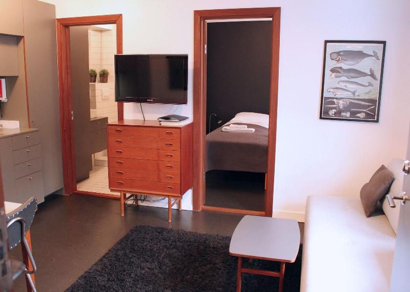 Grettisborg Apartments image