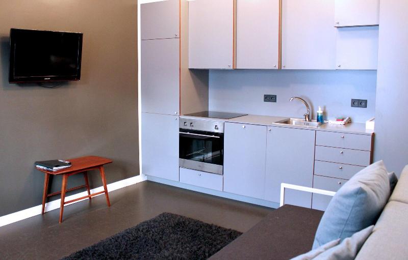 Grettisborg Apartments image