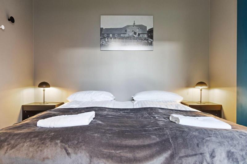 Grettisborg Apartments image