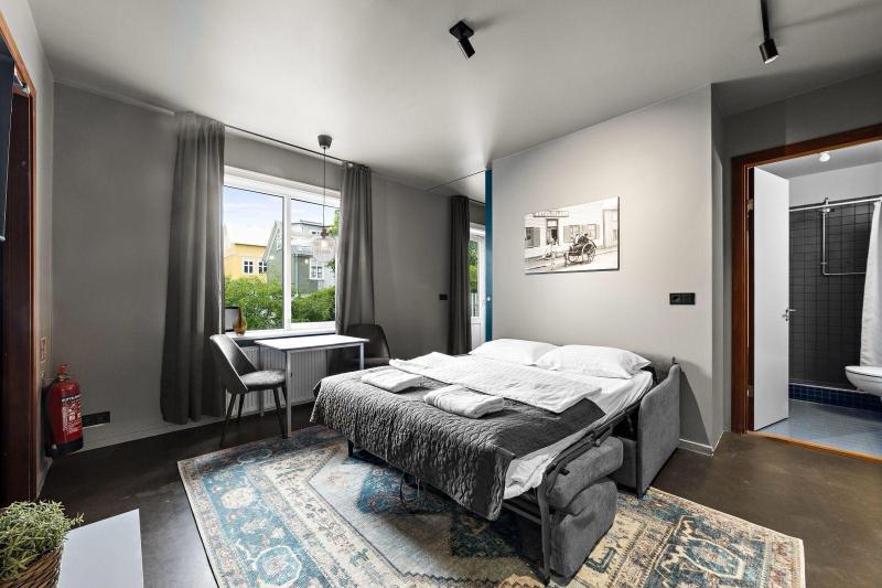 Grettisborg Apartments image