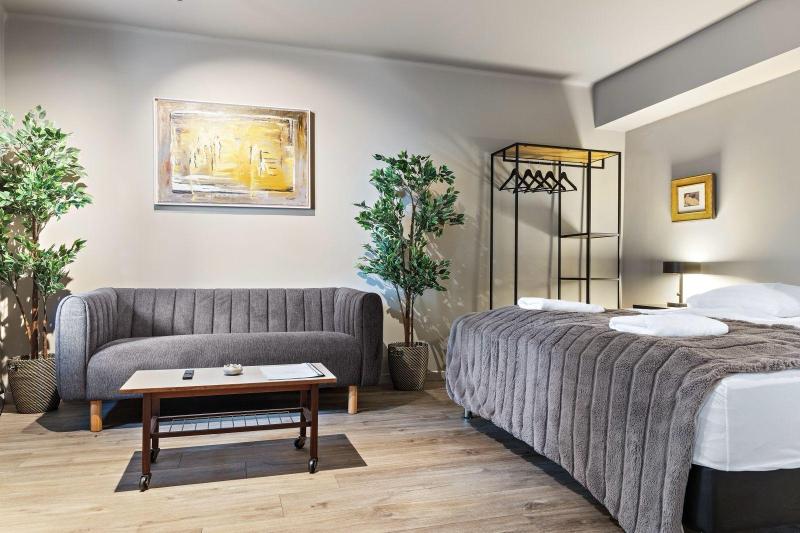 Grettisborg Apartments image