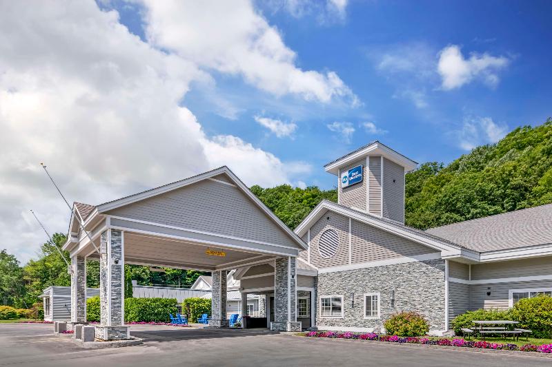 Best Western Springfield Hotel image
