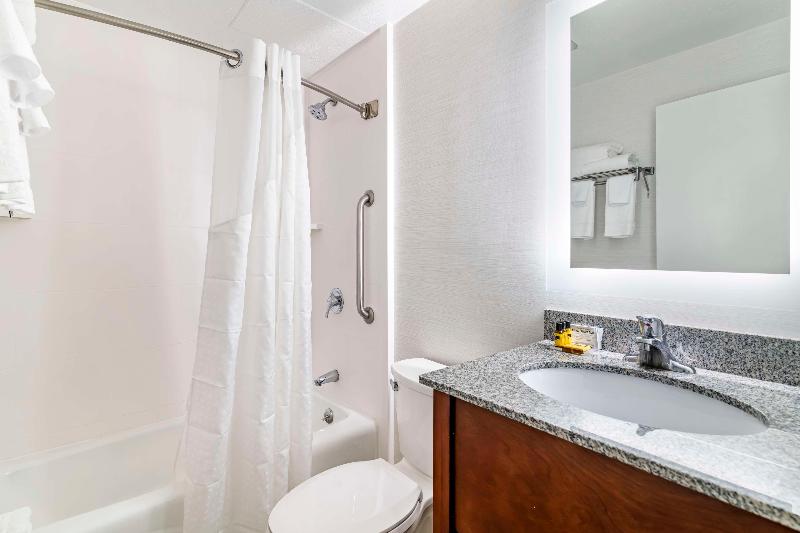 Best Western Springfield Hotel image