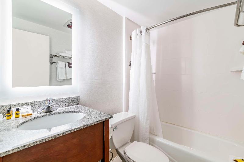 Best Western Springfield Hotel image