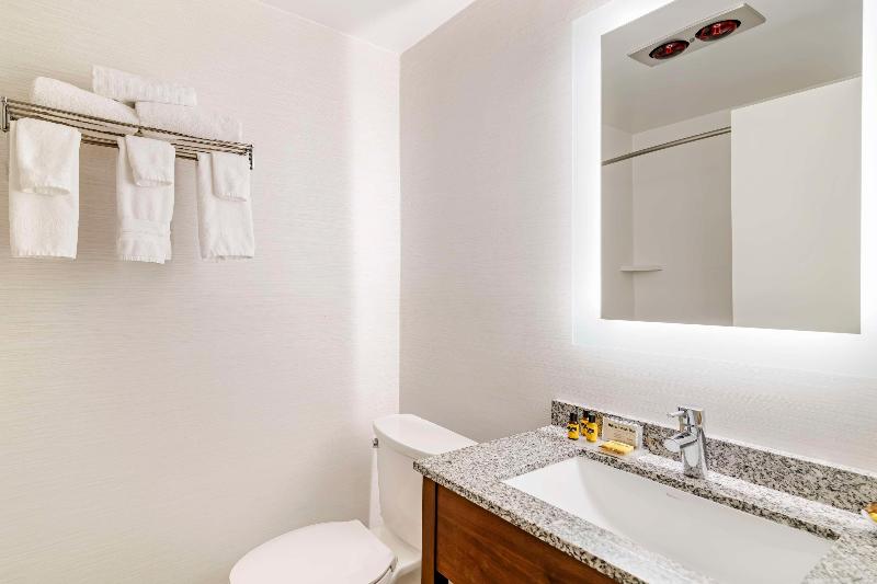Best Western Springfield Hotel image