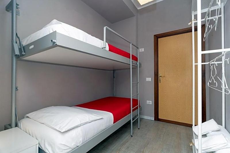Le Sirene Hostel image