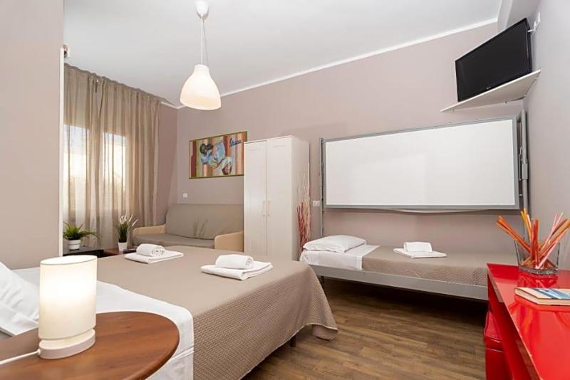 Le Sirene Hostel image