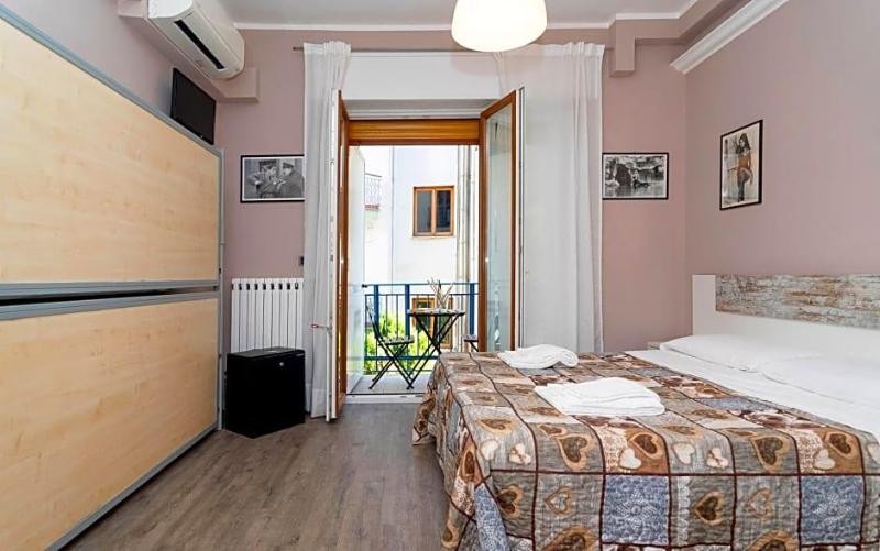 Le Sirene Hostel image