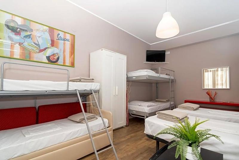 Le Sirene Hostel image