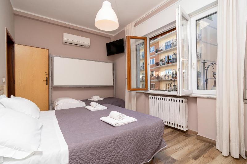 Le Sirene Hostel image