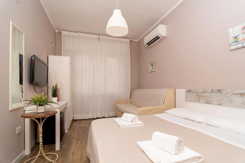 Le Sirene Hostel image