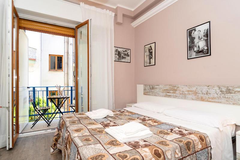 Le Sirene Hostel image
