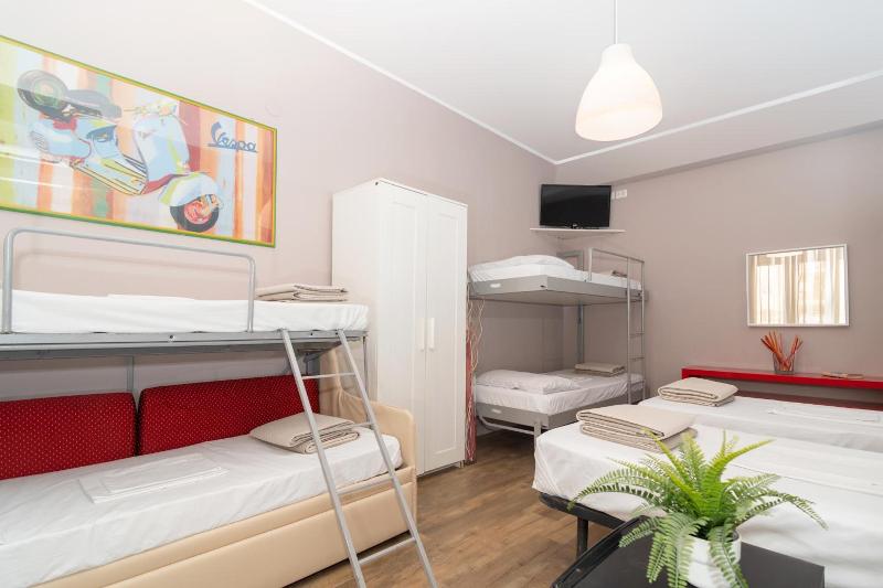 Le Sirene Hostel image