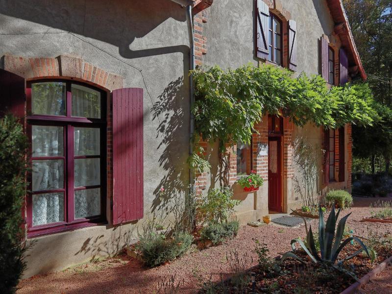 Le Chalet Montegut image