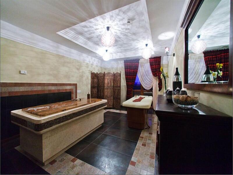 SPA Hotel Splendor image