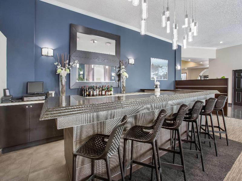 Days Inn by Wyndham Montreal Airport Conf Ctr