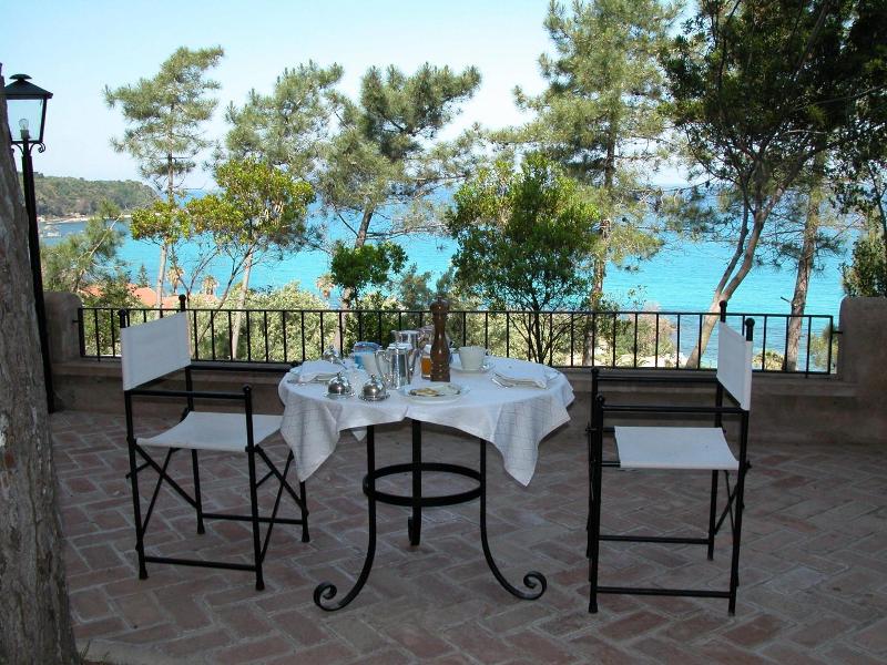 Porto Pirgos image