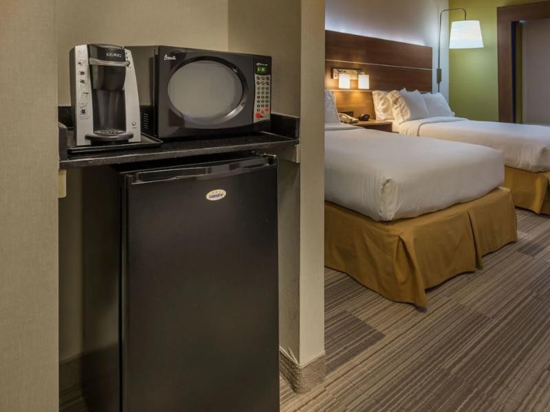 Holiday Inn Express & Suites Carson City image