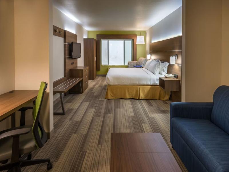 Holiday Inn Express & Suites Carson City image