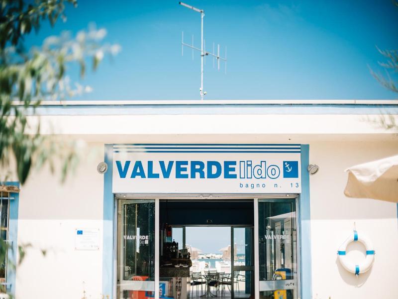Valverde image