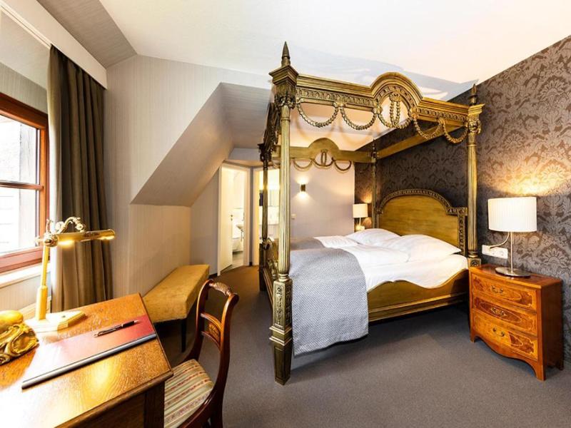 Burg-Hotel image