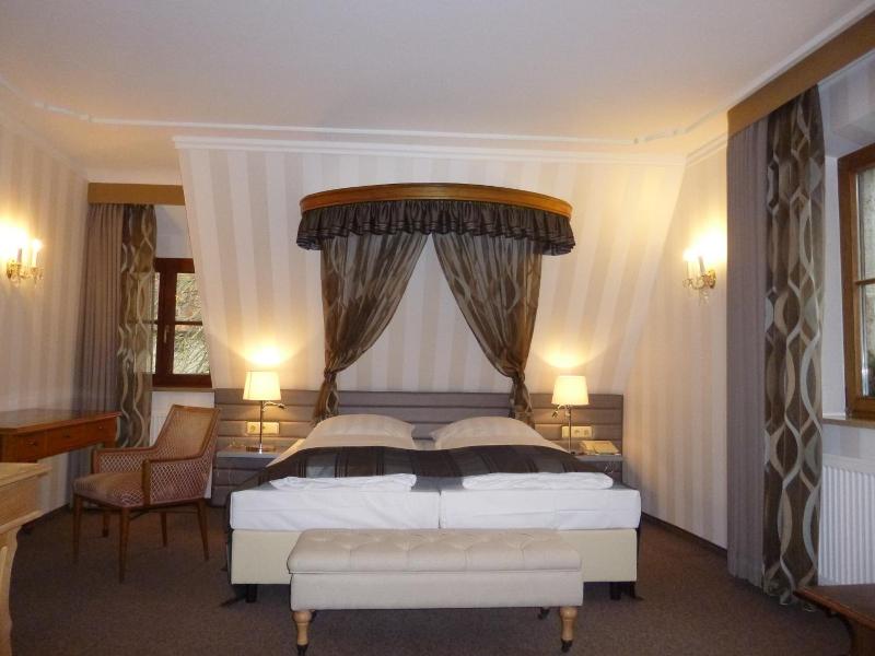 Burg-Hotel image
